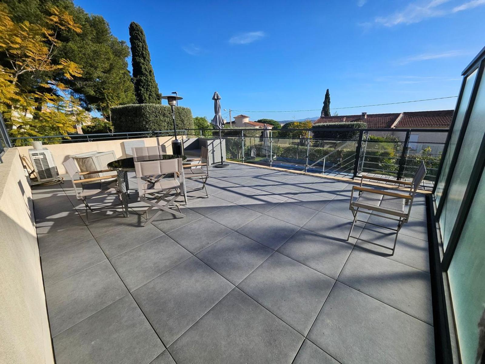 Petit Paradis A Bandol T4 Piscine Clim Parking Fibre Coffre-Fort Extérieur photo